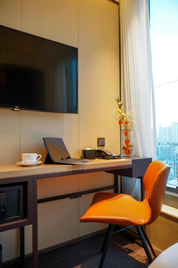 E Hotel Hong Kong Esterno foto
